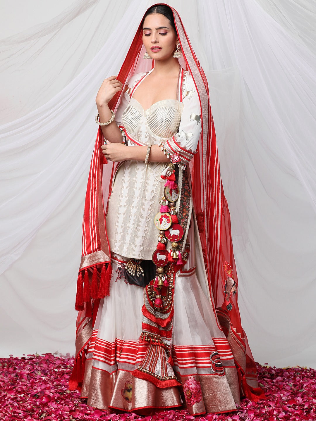 GAURI ANGRKHA LEHNGA