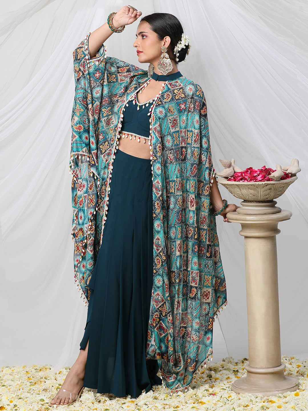 MAYUR COWL CAPE SET
