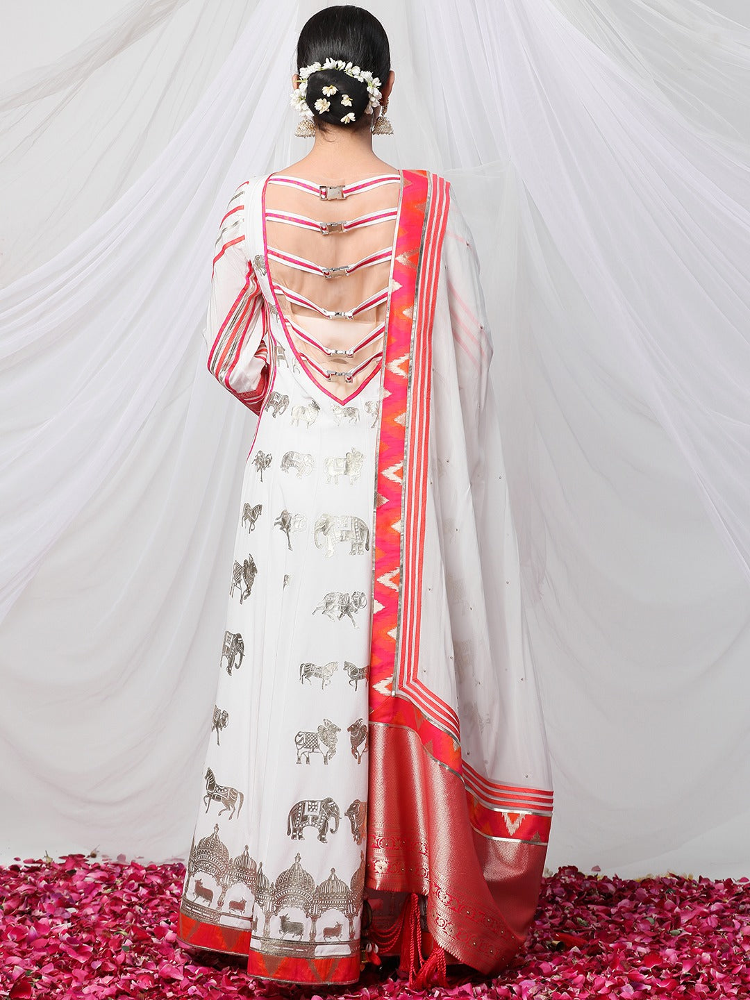 KAMDHENU AMEERAN SUIT