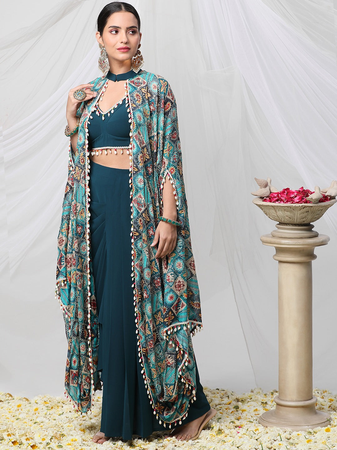 MAYUR COWL CAPE SET