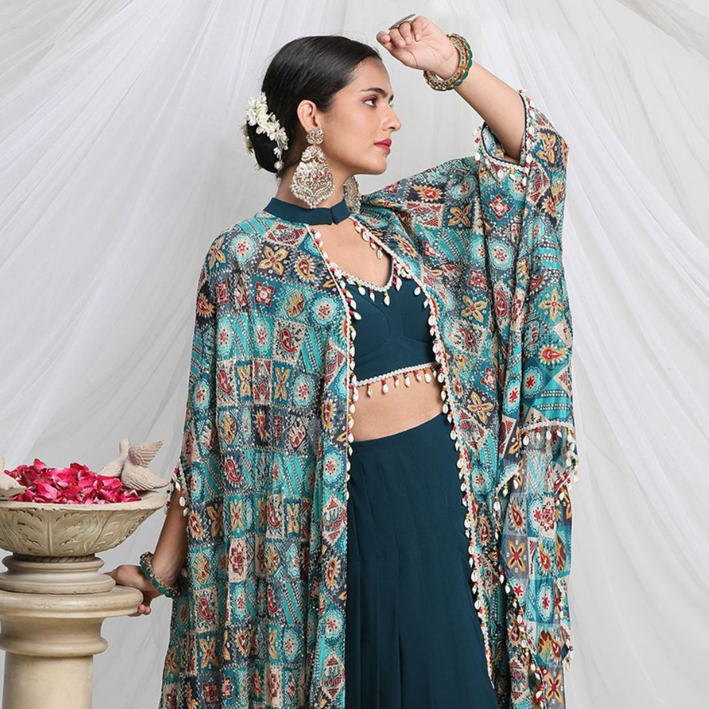 MAYUR COWL CAPE SET