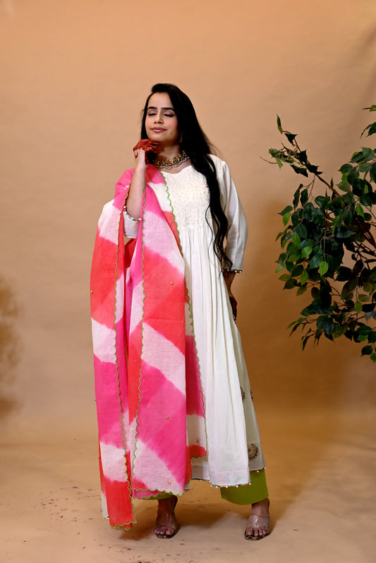 CHANDBALI_ Off white mul cotton suit set