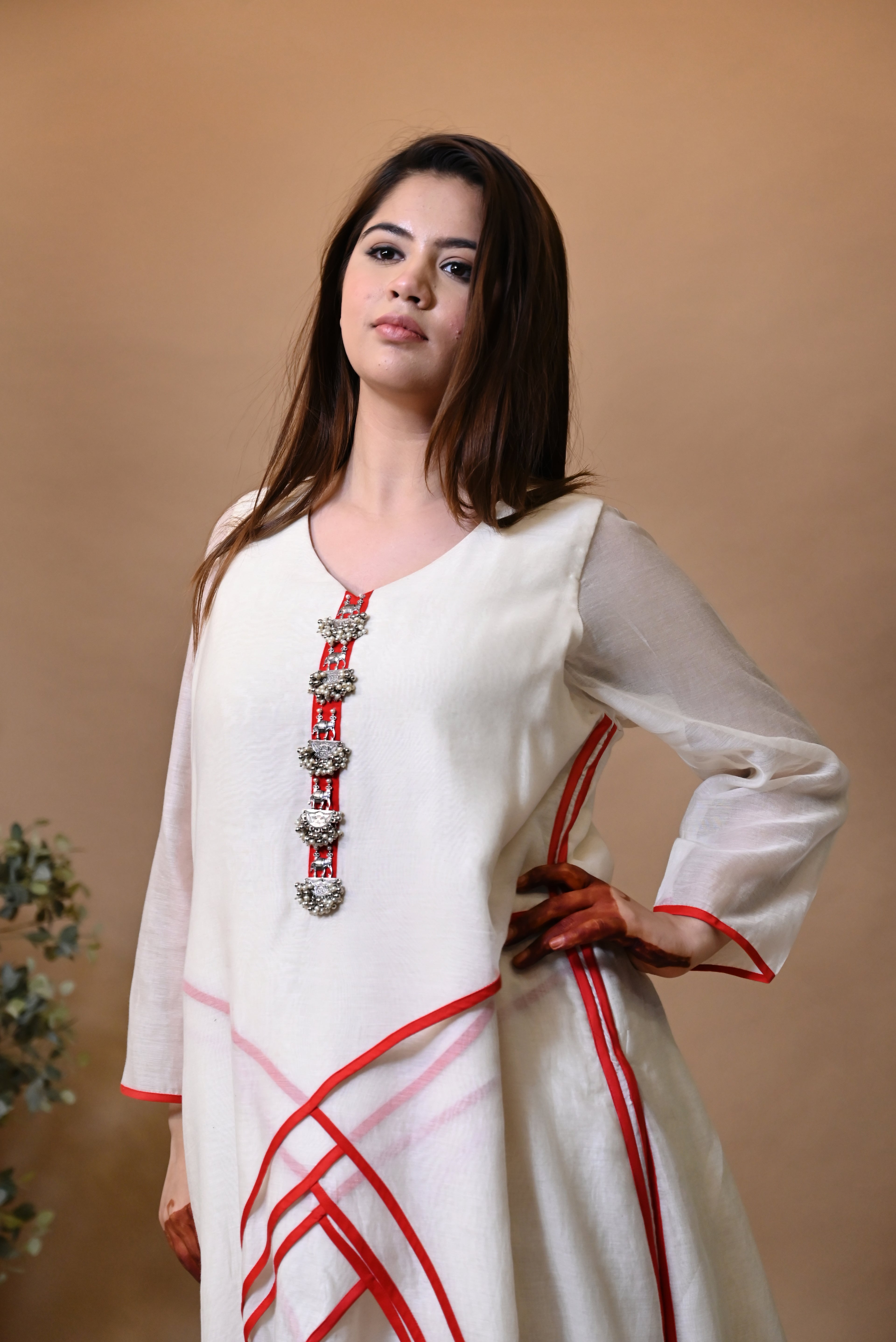 LALIMA – PURE CHANDERI LAYERED SUIT SET