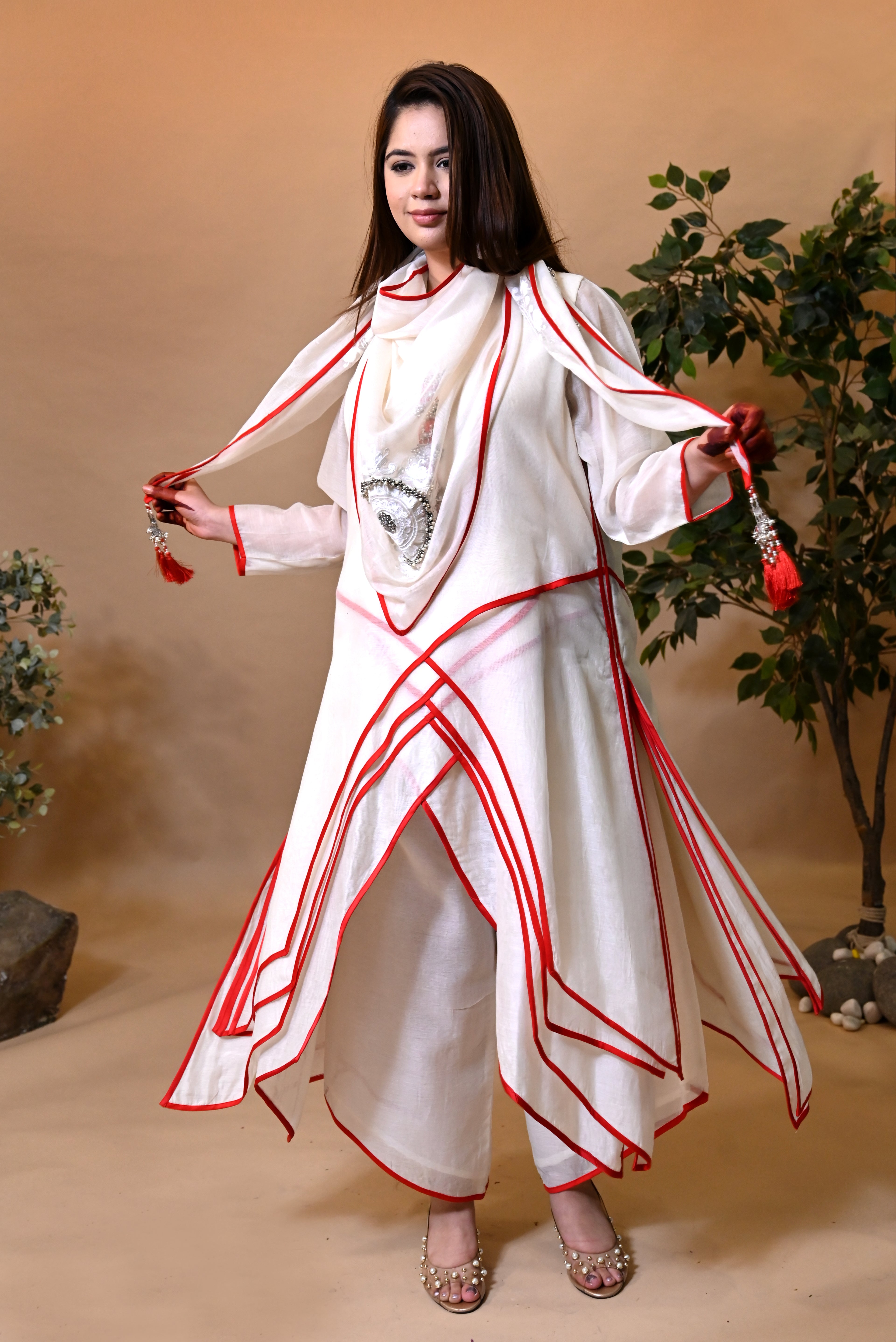 LALIMA – PURE CHANDERI LAYERED SUIT SET
