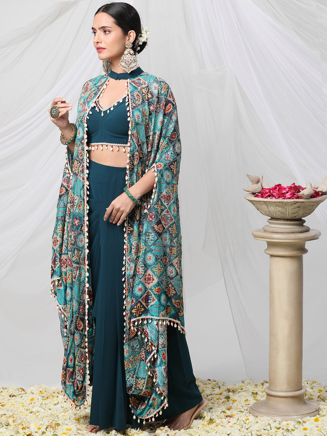 MAYUR COWL CAPE SET